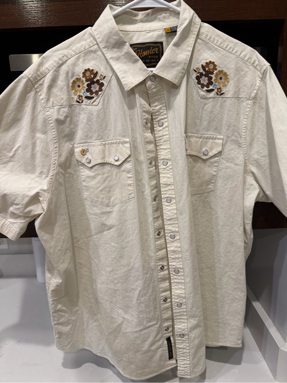 Howler Brothers Cream Short-Sleeve Western Shirt with Floral Embroidery